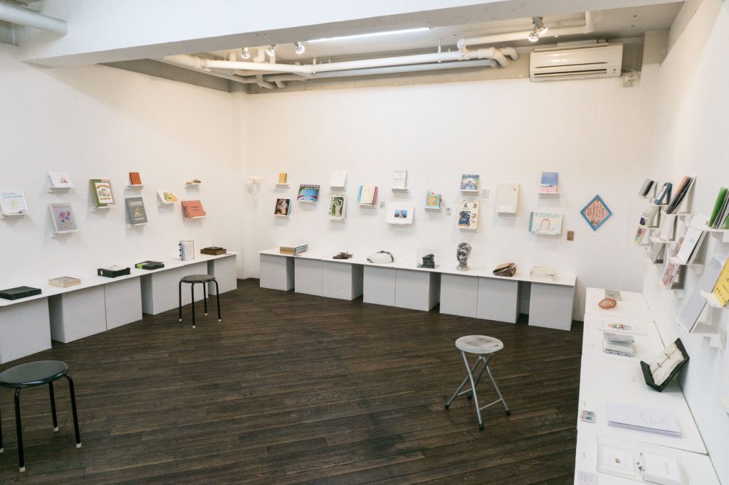 THE LIBRARY 2017 TOKI Art Space 会場内