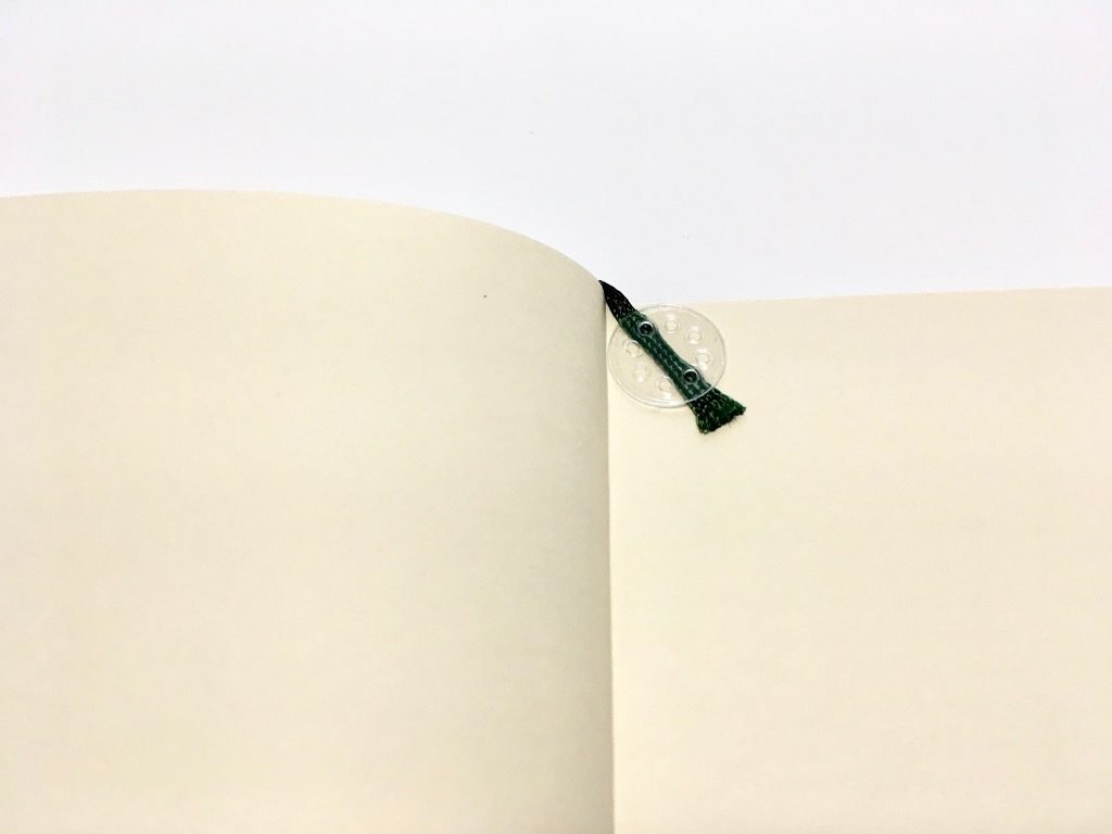 無印良品のしおりシールを貼ったところ