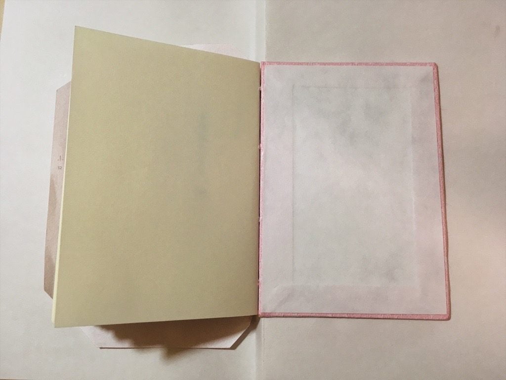 糸かがり手製本一文物語365舞の表紙の見返し