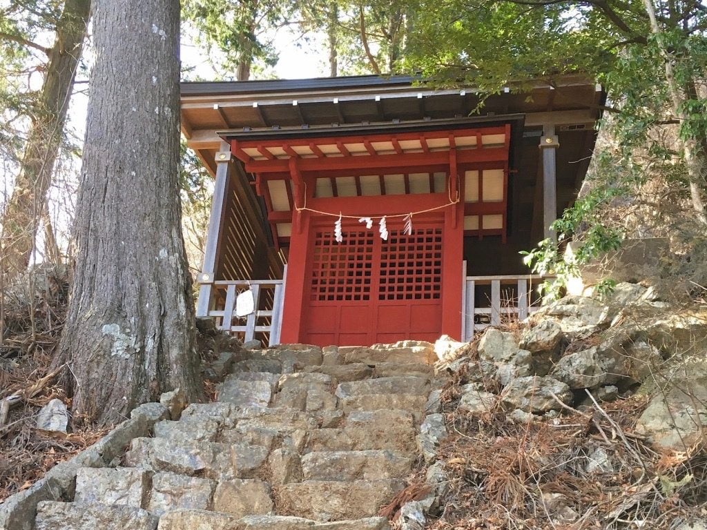 奥多摩御岳山御嶽神社奥の院